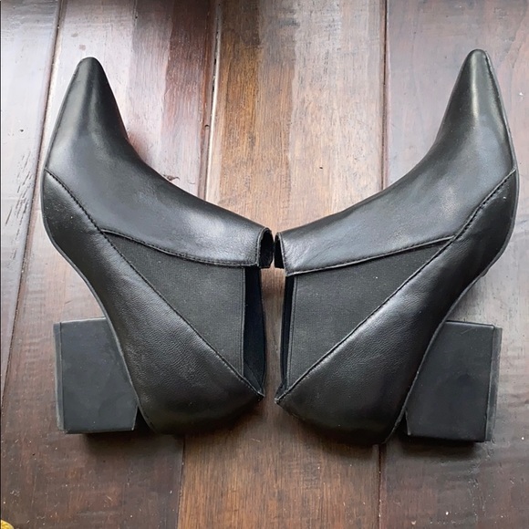 Jeffrey Campbell ankle booties - Picture 3 of 6
